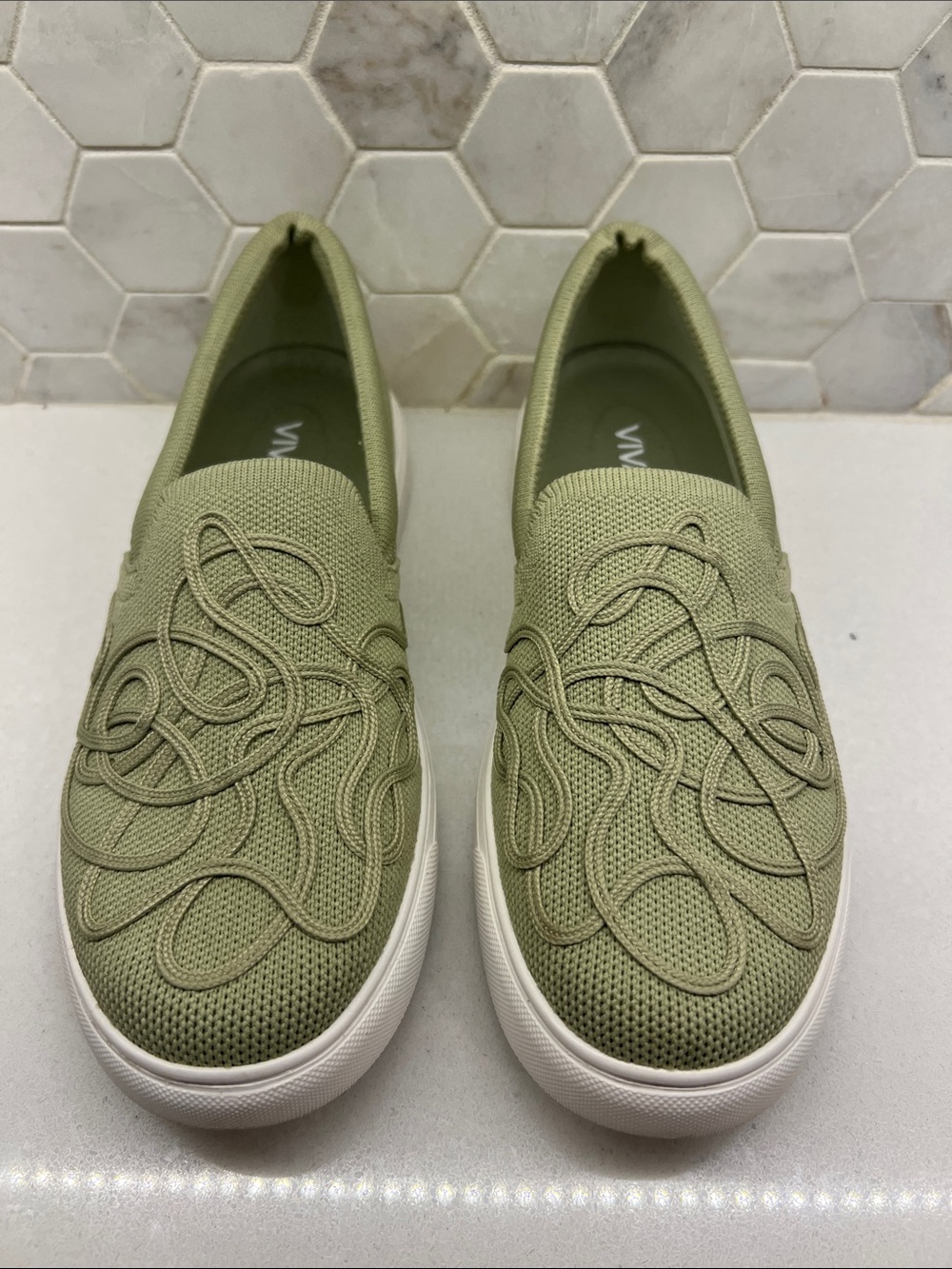 VIVAIA Classic Slip On Unisex Sneakers V Tune Matcha Green Sz 6.5 US 37 EU
